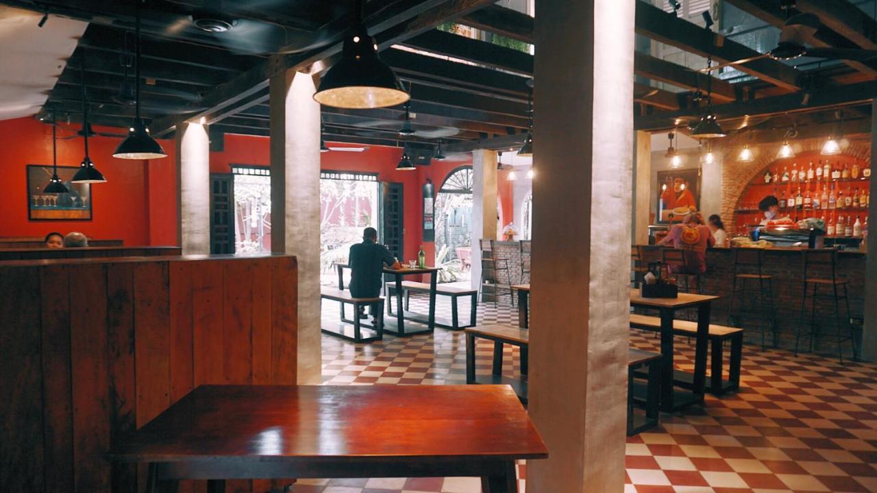 Monkey Republic Kampot Hotel Kültér fotó